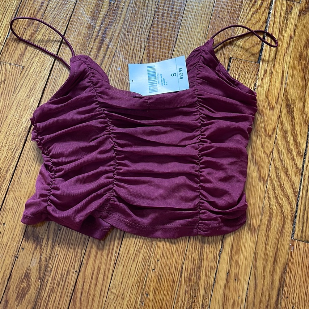Crop top